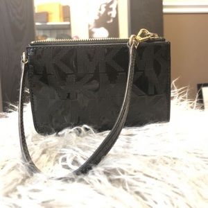 Michael Kora - Black and gold coin bag